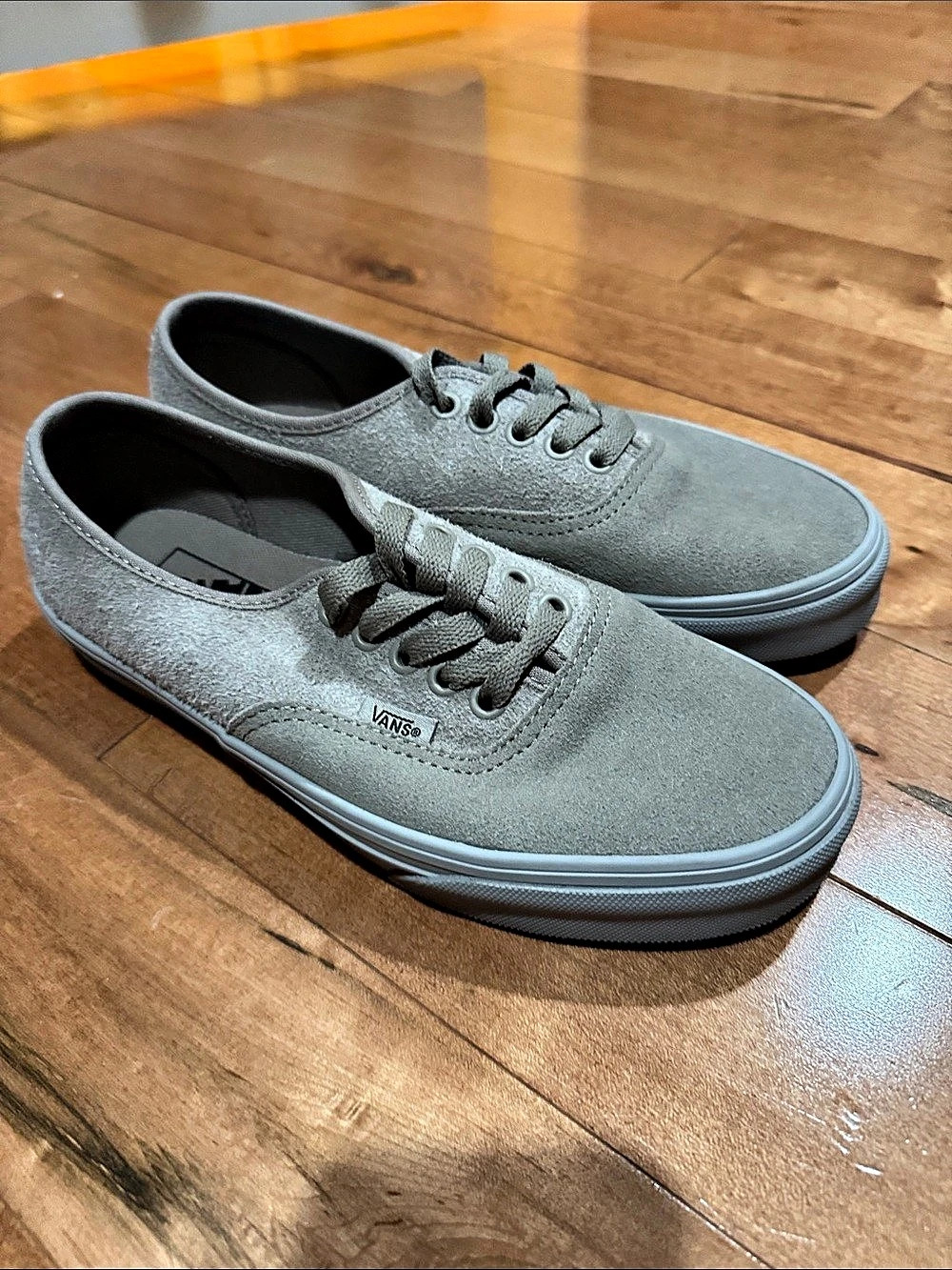 Vans Authentic Pig Suede Gray Sneakers